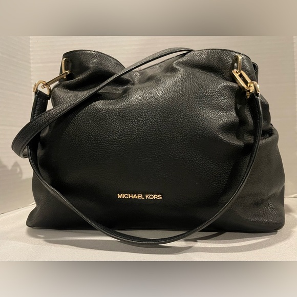 MICHAEL KORS Raven Black Pebbled Leather Gold Chain Link Large Shoulder Tote - Picture 1 of 6